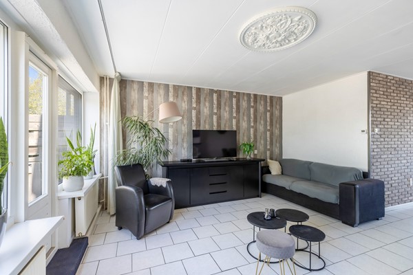 Foto - Te koop: Drive-in woning in Fijnaart!